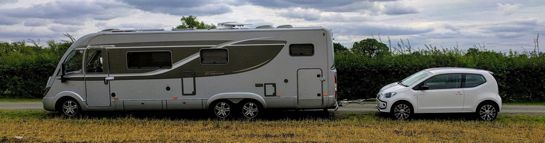 A-Frame towing VW Up!